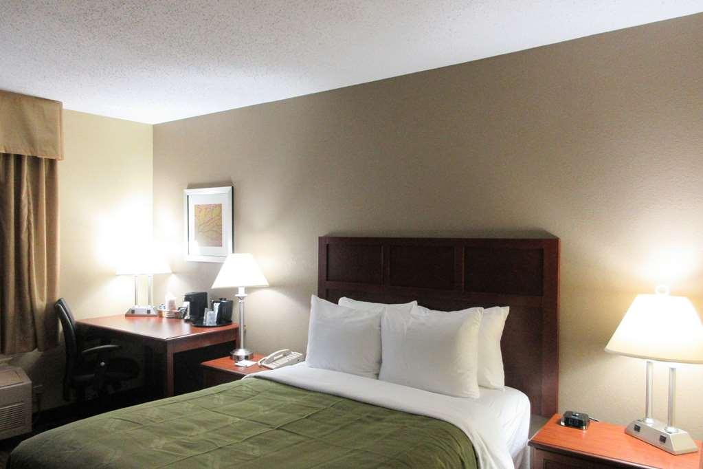 Quality Inn Athens Room photo